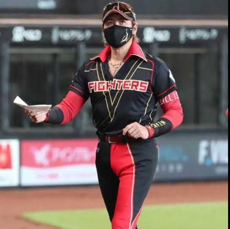 Amazon.co.jp: 北海道日本ハムファイターズ加藤貴之選手 選手